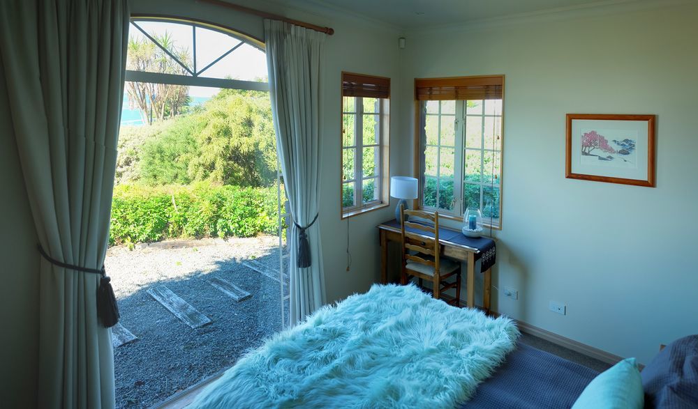 Tauhara Sunrise Lodge Taupo Bagian luar foto